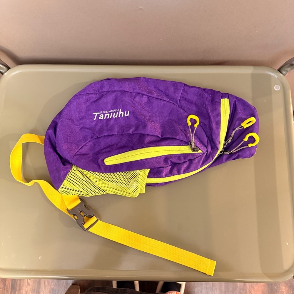 Tanluhu Purple Quiver Back Hiking Crossbody Day Pack Unisex Travel Bag